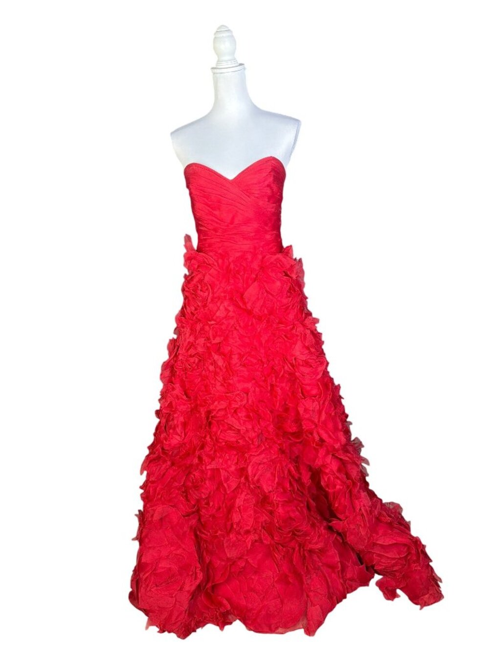 Monique Lhuillier Strapless Sweetheart Red Organza Floral Textured Gown Floor-Le